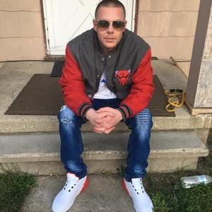 Meet your Posher, Aaron